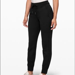 Lululemon Ready to Rulu Jogger